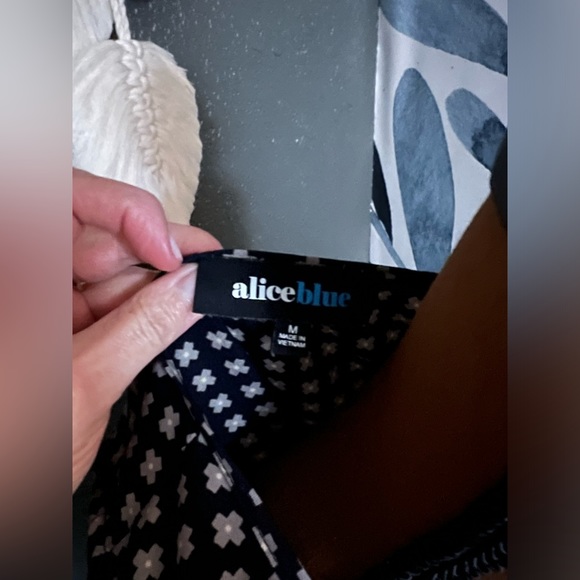 Cute top for work. Great with blazer and denim. No wrinkle/great for travel. - Picture 3 of 3